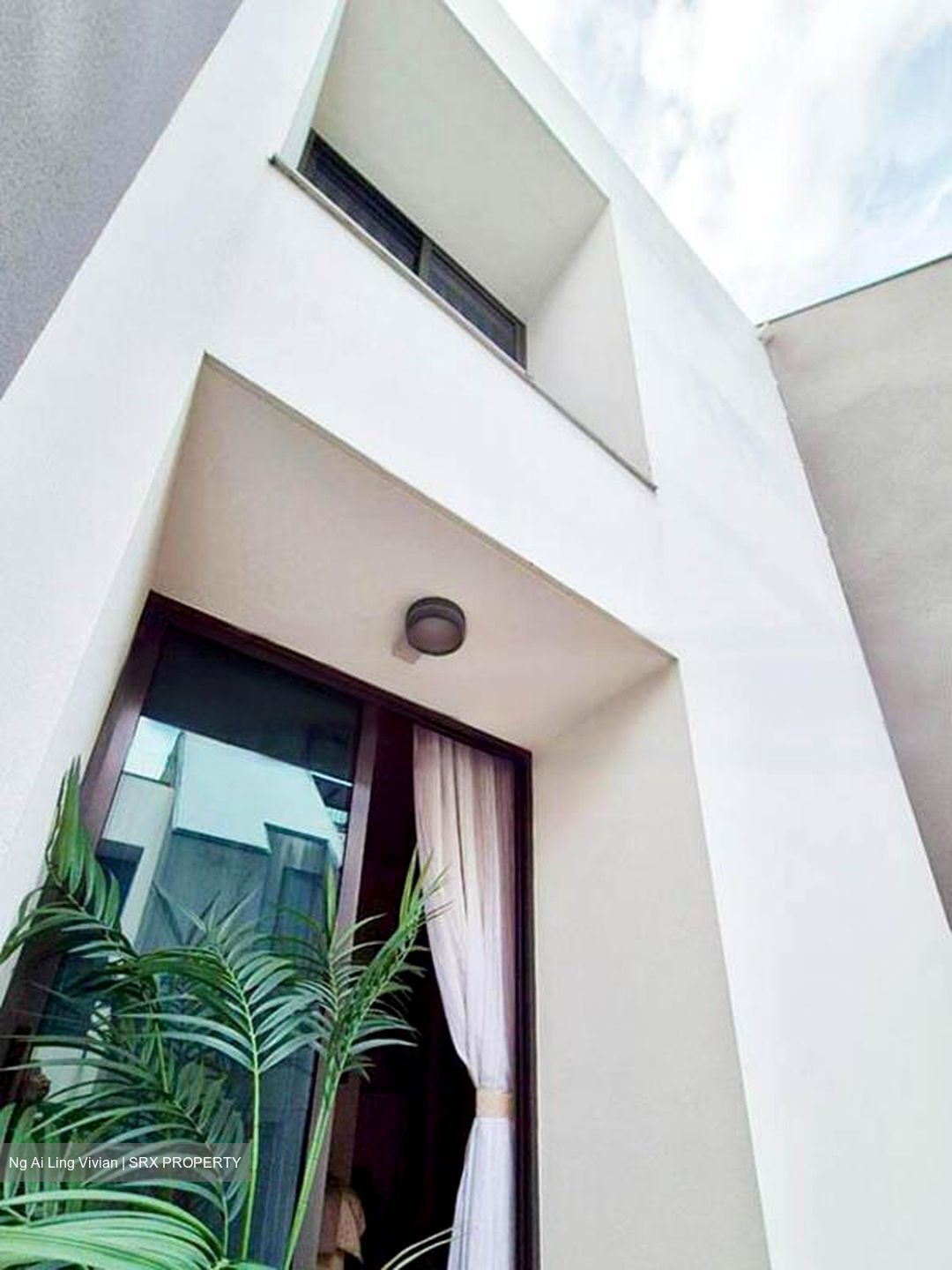 Nim Collection (D28), Terrace #458064101